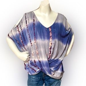 Venus cold shoulder twist top blue( tie dyed)